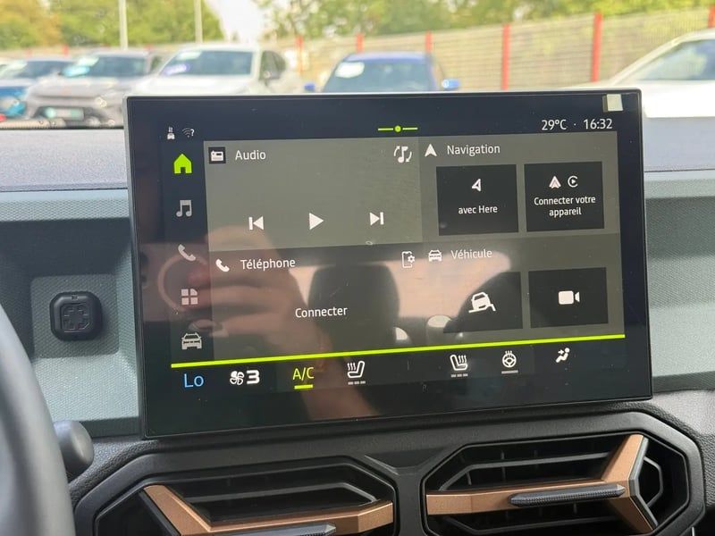Photo de la voiture DACIA DUSTER ECO-G 120 auto Extreme