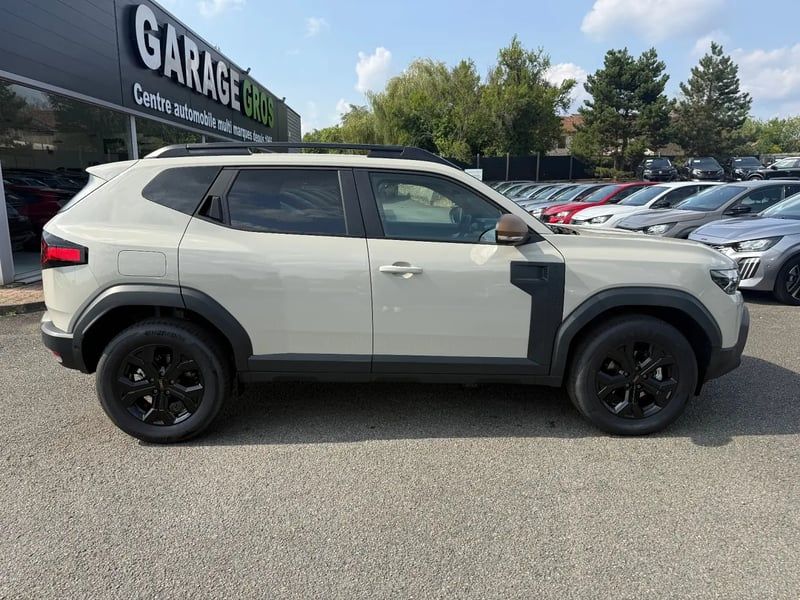 Photo de la voiture DACIA DUSTER ECO-G 120 auto Extreme