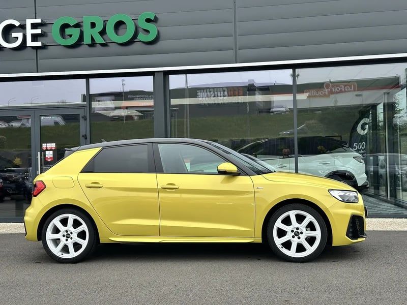 Photo de la voiture AUDI A1 SPORTBACK 25 TFSI 95 ch BVM5 S Line