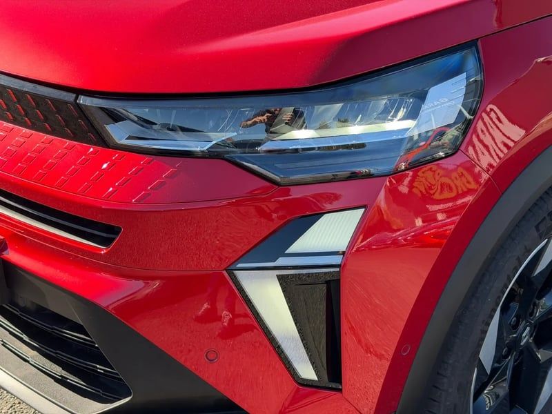 Photo de la voiture RENAULT CAPTUR Eco-G 100 ch Techno