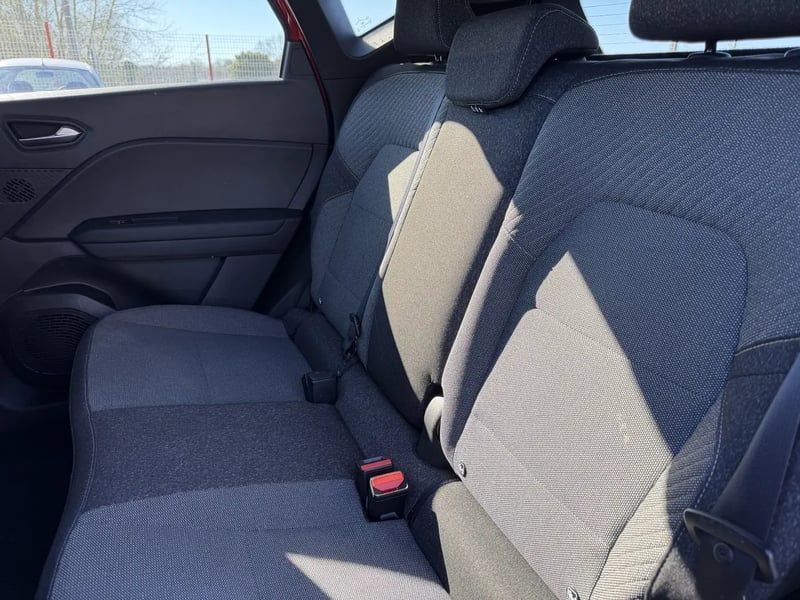 Photo de la voiture RENAULT CAPTUR Eco-G 100 ch Techno