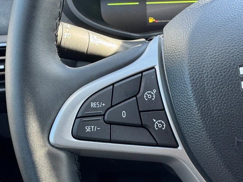 Photo de la voiture DACIA JOGGER Hybrid 140 7 places GSR2 Extreme