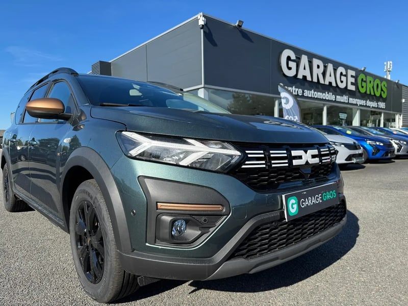 Photo de la voiture DACIA JOGGER Hybrid 140 7 places GSR2 Extreme