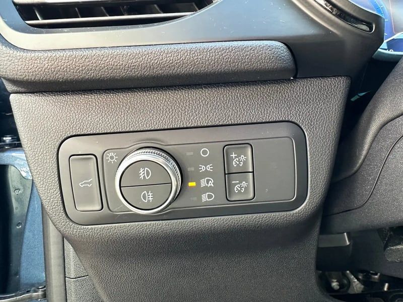 Photo de la voiture FORD KUGA 1.5 EcoBlue 120 BVA8 ST-Line