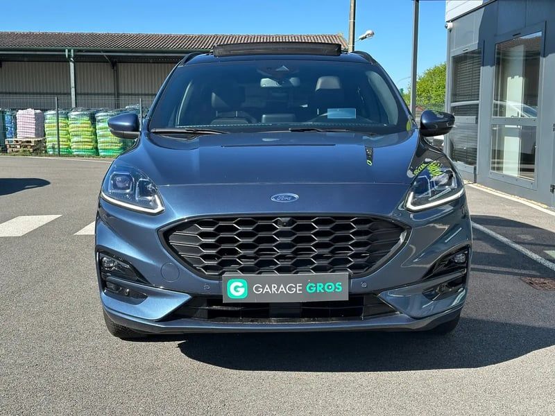 Photo de la voiture FORD KUGA 1.5 EcoBlue 120 BVA8 ST-Line