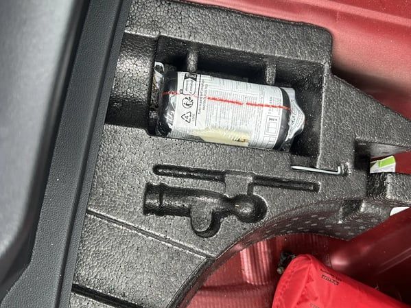 Photo de la voiture VOLKSWAGEN T-ROC 1.0 TSI 116 Start/Stop BVM6 Life Plus