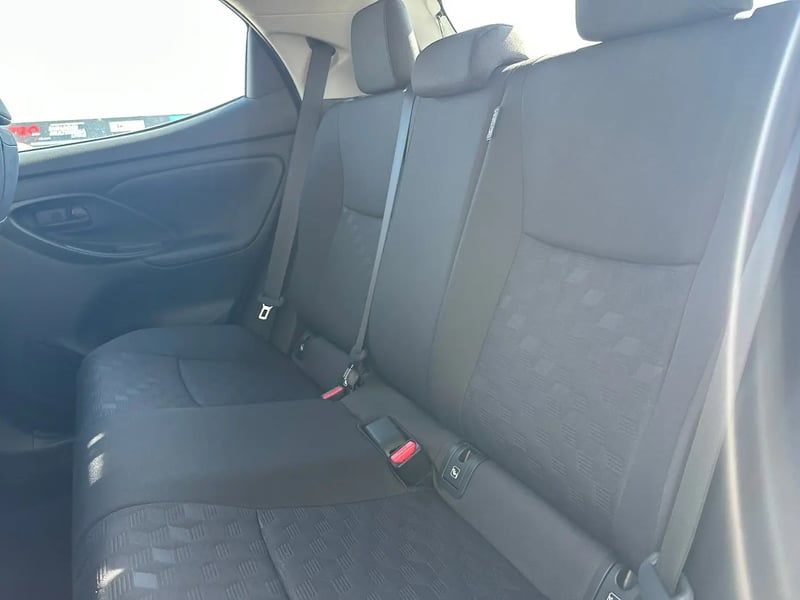 Photo de la voiture TOYOTA YARIS HYBRIDE 116h Dynamic