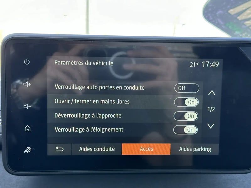 Photo de la voiture DACIA SANDERO ECO-G 100 Stepway Extreme +