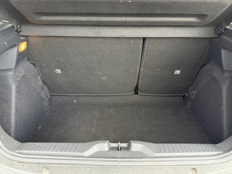 Photo de la voiture CITROEN C3 Turbo 100 ch Manuelle Max