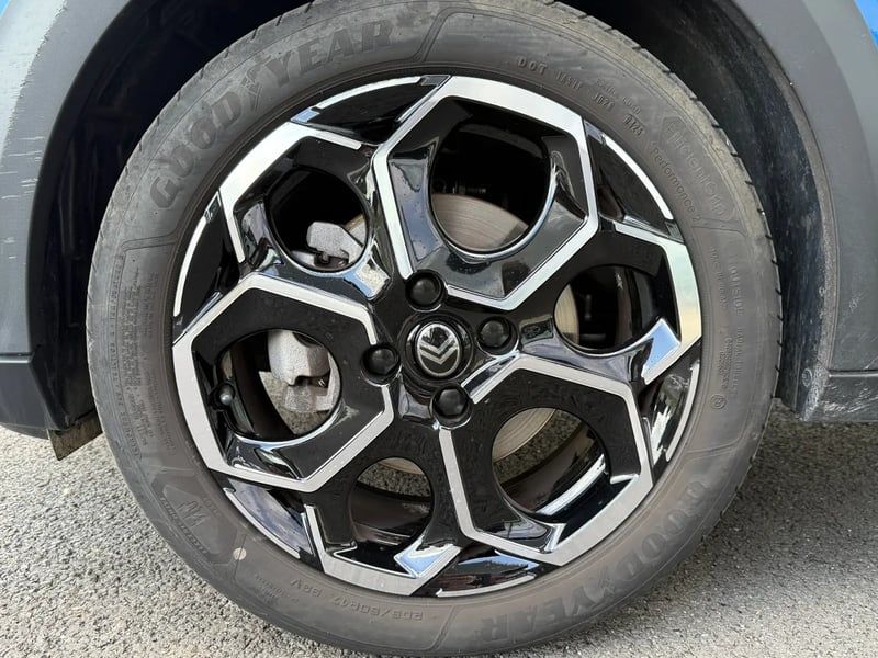 Photo de la voiture CITROEN C3 Turbo 100 ch Manuelle Max