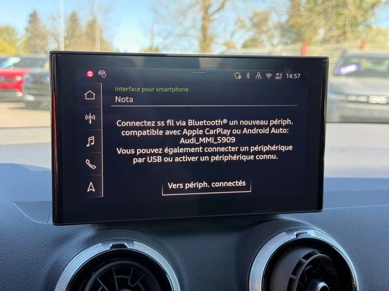 Photo de la voiture AUDI Q2 35 TDI 150 S tronic 7 S line