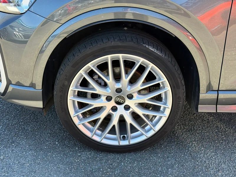 Photo de la voiture AUDI Q2 35 TDI 150 S tronic 7 S line