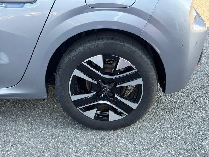 Photo de la voiture PEUGEOT 208 100 S&S BVM6 Allure