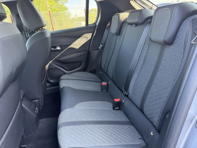 Photo de la voiture PEUGEOT 208 100 S&S BVM6 Allure