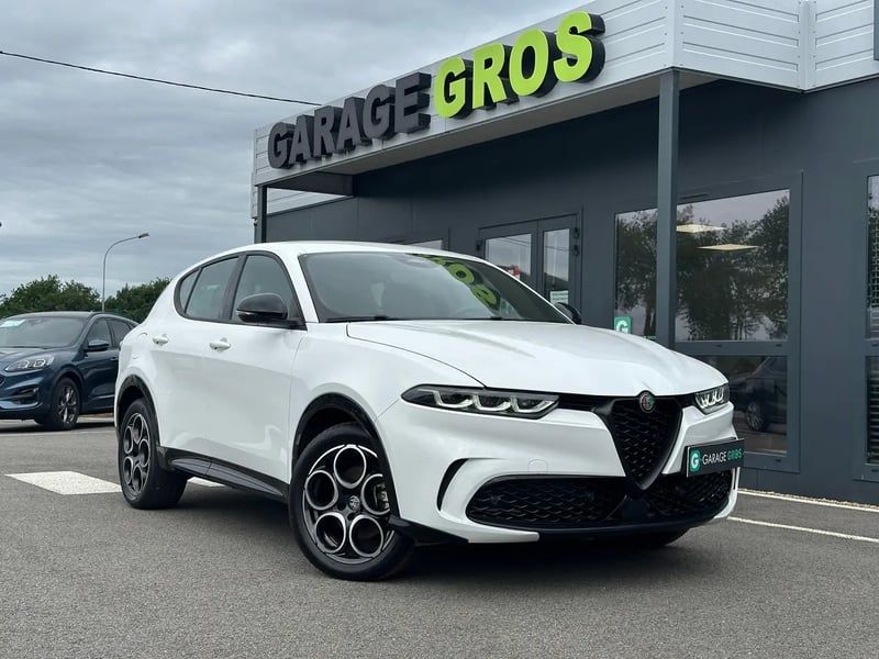 Photo de la voiture ALFA ROMEO TONALE 1.5 Hybrid 130 ch TCT7 Sprint