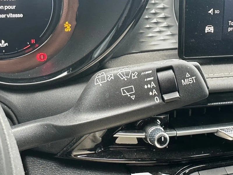 Photo de la voiture ALFA ROMEO TONALE 1.5 Hybrid 130 ch TCT7 Sprint
