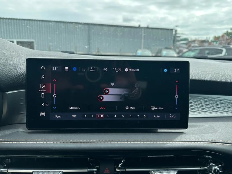 Photo de la voiture ALFA ROMEO TONALE 1.5 Hybrid 130 ch TCT7 Sprint