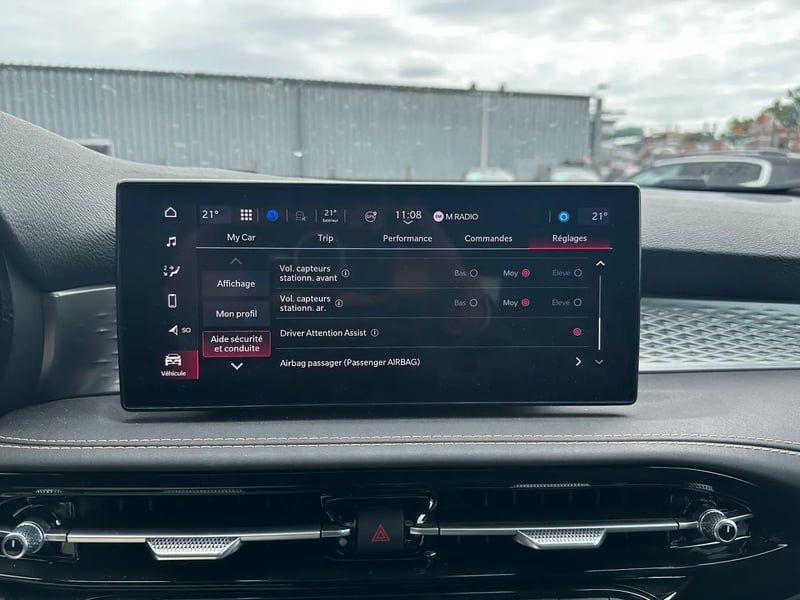 Photo de la voiture ALFA ROMEO TONALE 1.5 Hybrid 130 ch TCT7 Sprint