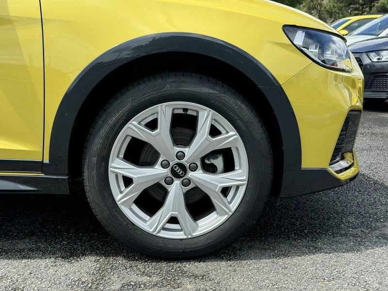 Photo de la voiture AUDI A1 CITYCARVER AUDI A1 CITYCARVER 25 TFSI 95 CV SLINE