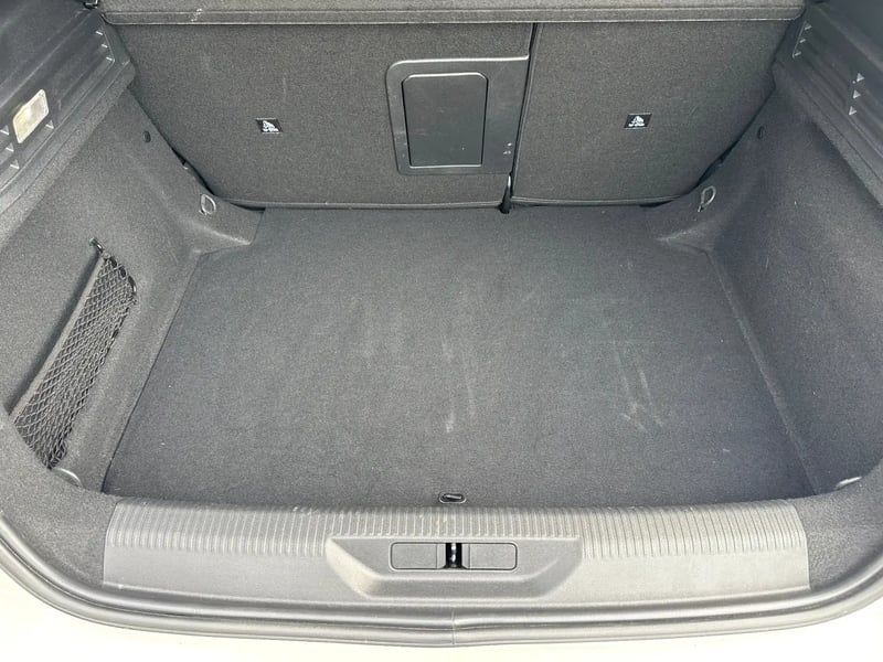 Photo de la voiture PEUGEOT 308 PureTech 130ch S&S EAT8 GT Pack