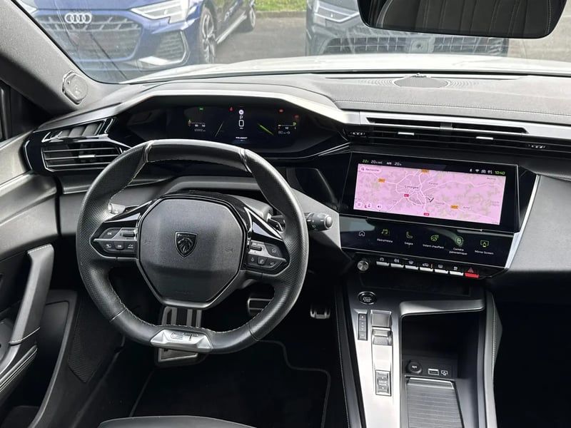 Photo de la voiture PEUGEOT 308 PureTech 130ch S&S EAT8 GT Pack