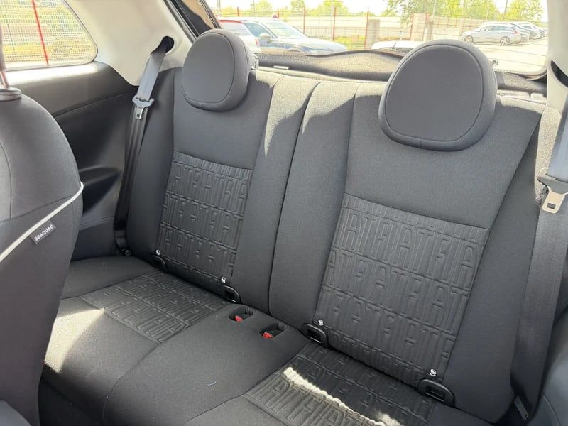 Photo de la voiture FIAT 500e BERLINE 500 e 118 ch Nouvelle 500