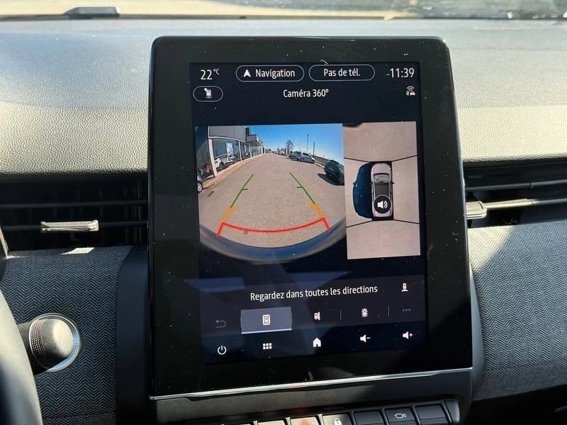 Photo de la voiture RENAULT CLIO V TCe 90 ch GSR2 Techno