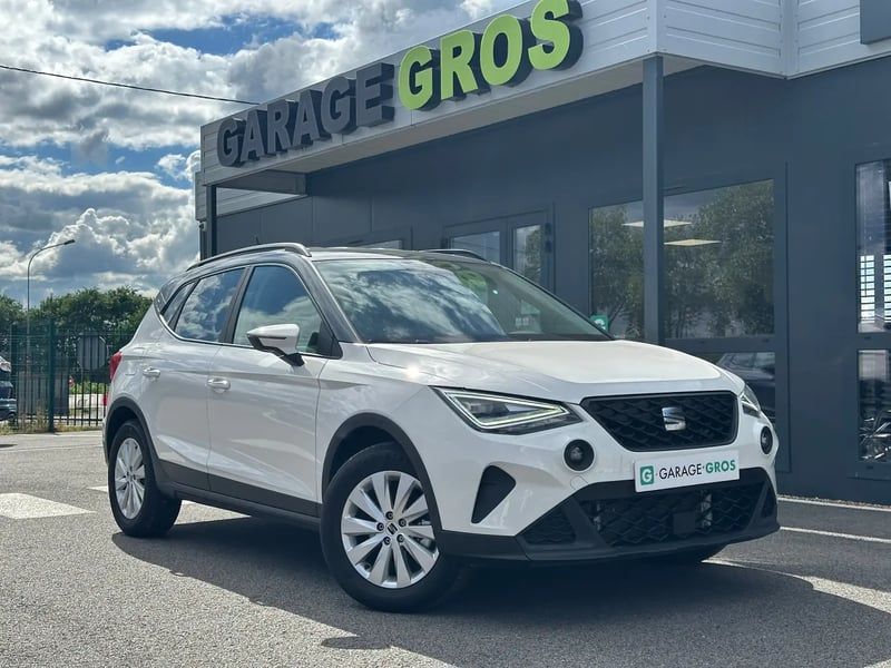 Photo de la voiture SEAT ARONA 1.0 TSI 110 ch Start/Stop BVM6 Style Business