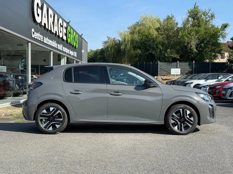 Photo de la voiture PEUGEOT 208 Hybrid 110 ch e-DCS6 Allure