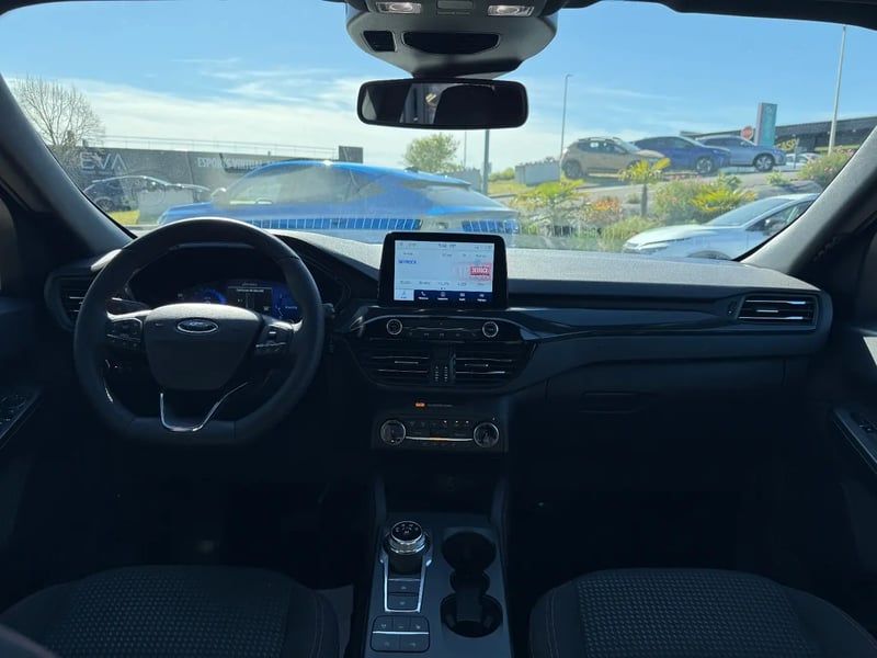 Photo de la voiture FORD KUGA 2.0 EcoBlue 120 BVA8 ST-Line - 5P