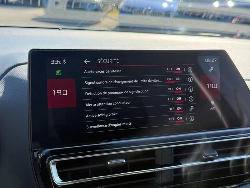Photo de la voiture CITROEN C5 AIRCROSS Hybride 145 e-DCS6 Max