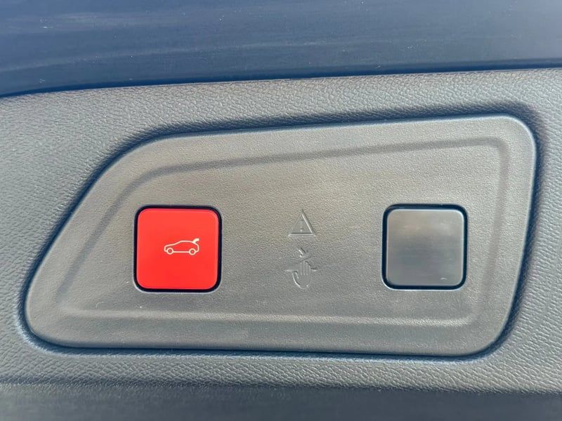 Photo de la voiture CITROEN C5 AIRCROSS Hybride 145 e-DCS6 Max