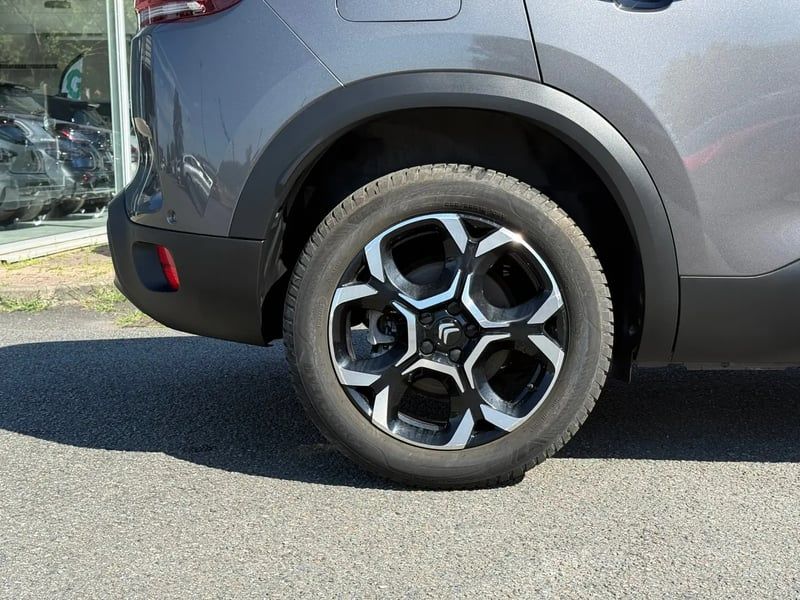 Photo de la voiture CITROEN C5 AIRCROSS Hybride 145 e-DCS6 Max