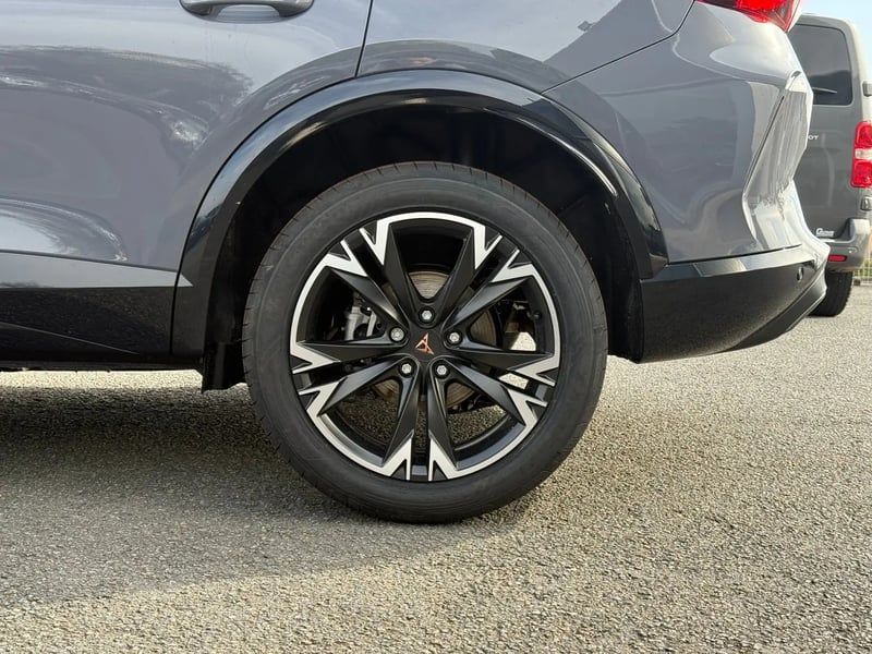 Photo de la voiture CUPRA FORMENTOR 2.0 TDI 150 ch DSG7 V