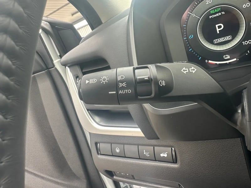 Photo de la voiture NISSAN QASHQAI Hybrid e-Power Gen3 205 ch N-Connecta