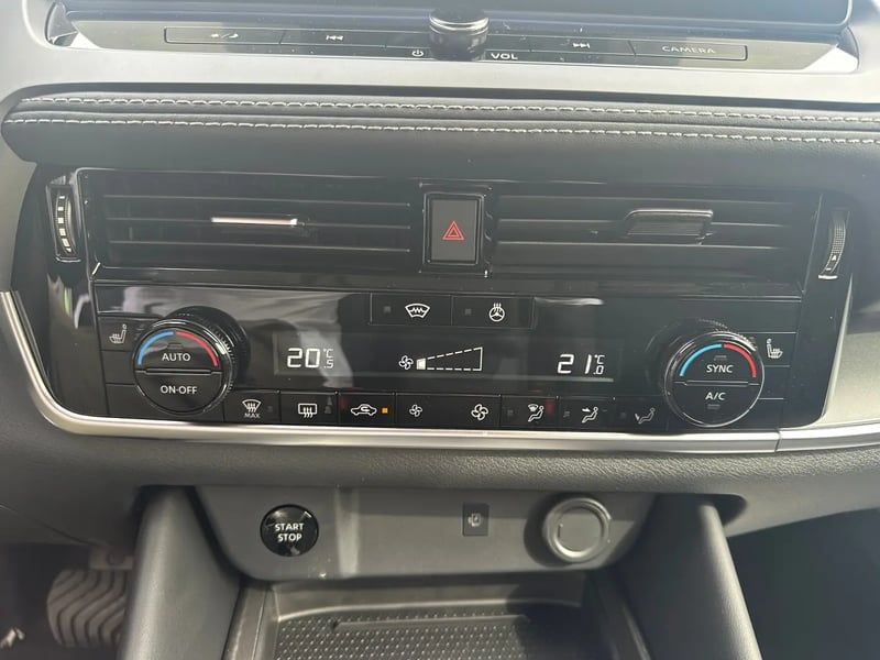 Photo de la voiture NISSAN QASHQAI Hybrid e-Power Gen3 205 ch N-Connecta