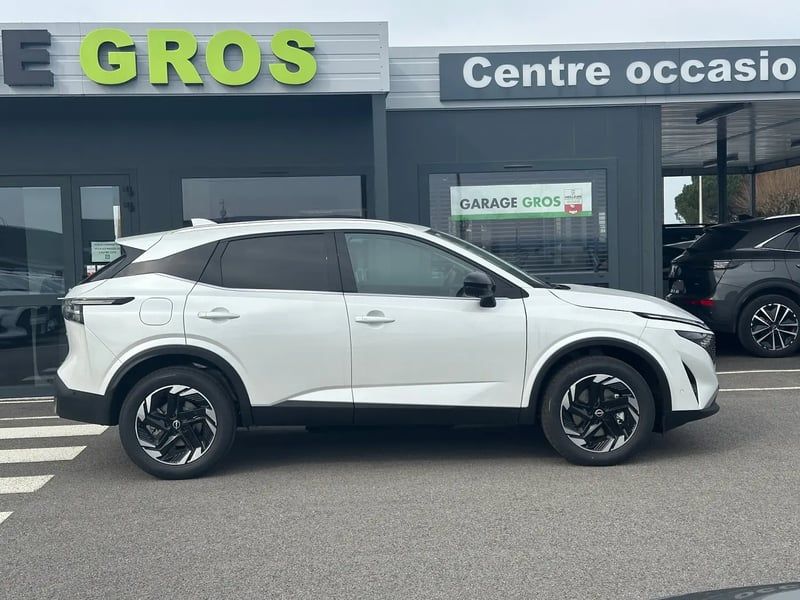 Photo de la voiture NISSAN QASHQAI Hybrid e-Power Gen3 205 ch N-Connecta