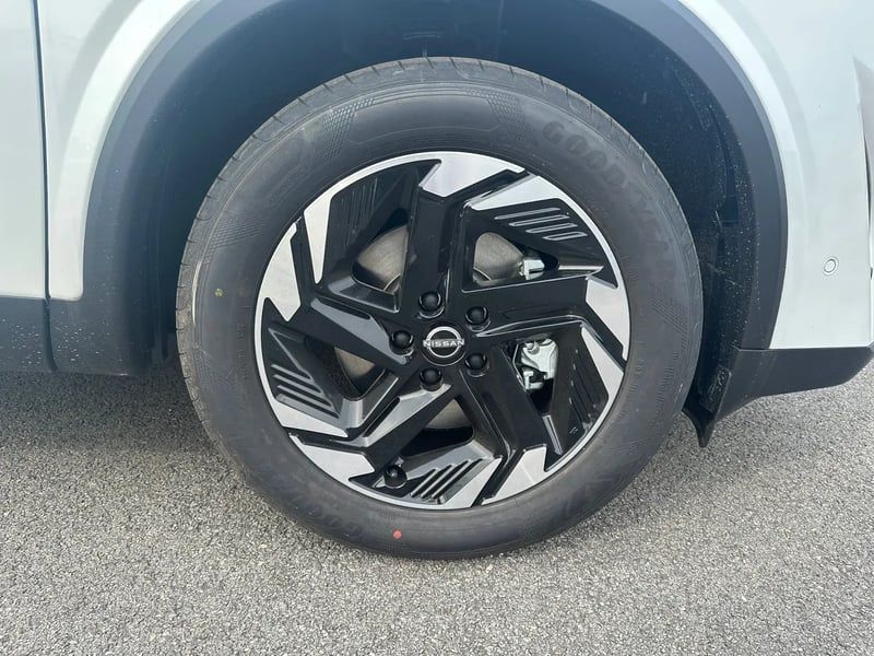 Photo de la voiture NISSAN QASHQAI Hybrid e-Power Gen3 205 ch N-Connecta