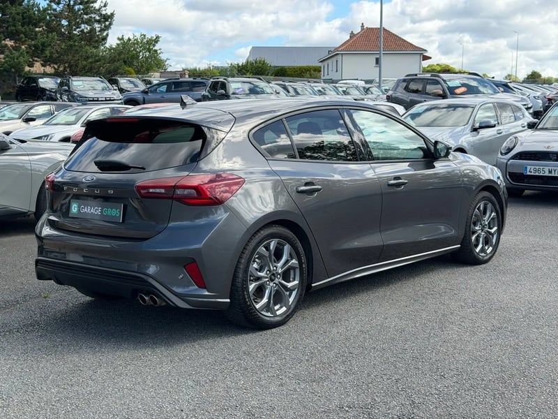 Photo de la voiture FORD FOCUS ACTIVE 1.5 EcoBlue 115 Powershift ST-Line X