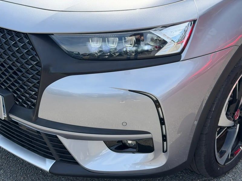 Photo de la voiture DS DS7 CROSSBACK Hybride E-Tense 225 EAT8 Performance Line+
