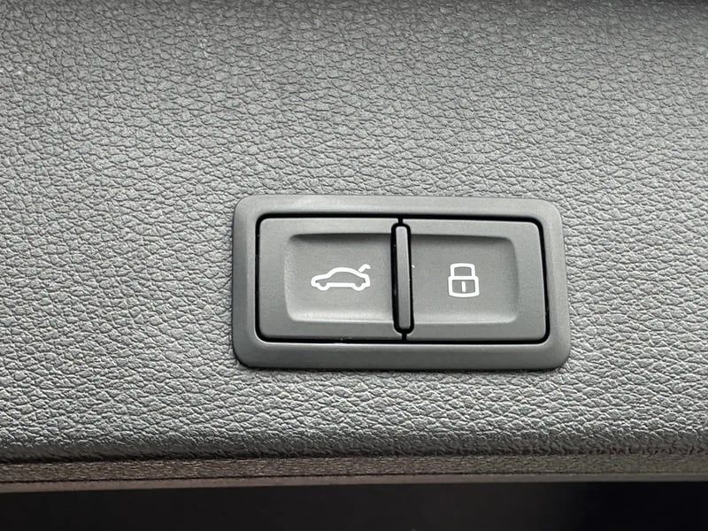 Photo de la voiture AUDI Q2 30 TDI 116 S tronic 7 Sport Limited