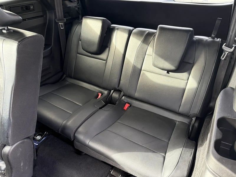 Photo de la voiture RENAULT ESPACE VI E-Tech hybrid 200 Techno