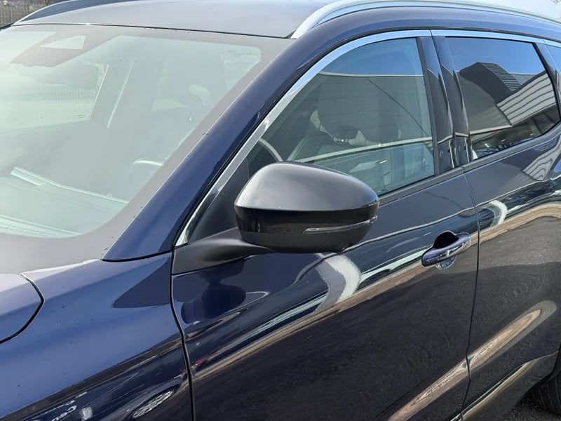 Photo de la voiture RENAULT ESPACE VI E-Tech hybrid 200 Techno
