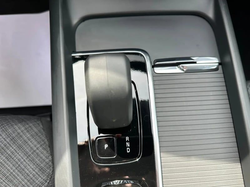 Photo de la voiture VOLVO XC60 T6 AWD Hybride rechargeable 253 ch+145 ch Geartronic 8 Plus Style Chrome