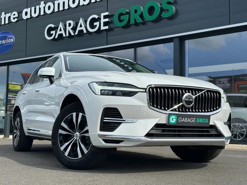 Photo de la voiture VOLVO XC60 T6 AWD Hybride rechargeable 253 ch+145 ch Geartronic 8 Plus Style Chrome