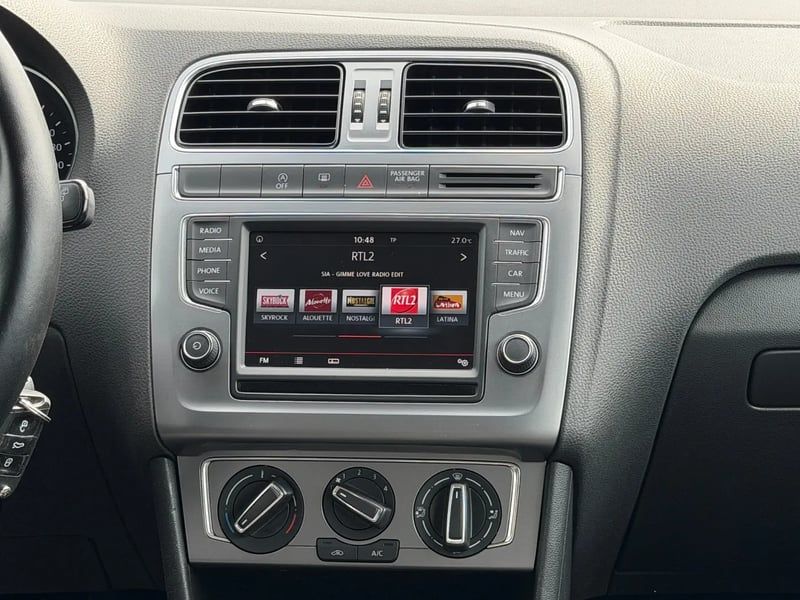 Photo de la voiture VOLKSWAGEN POLO 1.2 TSI 90 BMT Serie Speciale Allstar