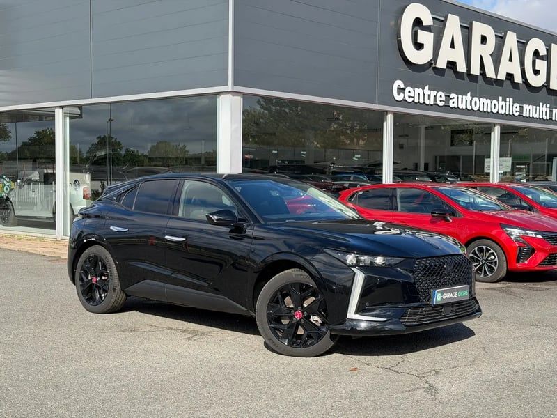 Photo de la voiture DS DS 4 Hybride E-Tense 225 EAT8 Performance Line+
