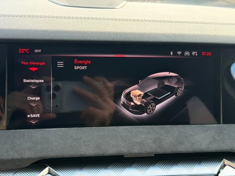Photo de la voiture DS DS 4 Hybride E-Tense 225 EAT8 Performance Line+