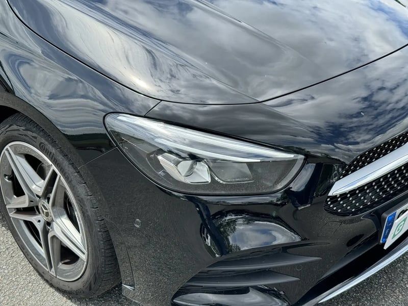 Photo de la voiture MERCEDES CLASSE B 180 7G-DCT AMG Line Edition