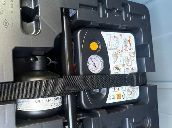 Photo de la voiture RENAULT CAPTUR TCe 100 Intens